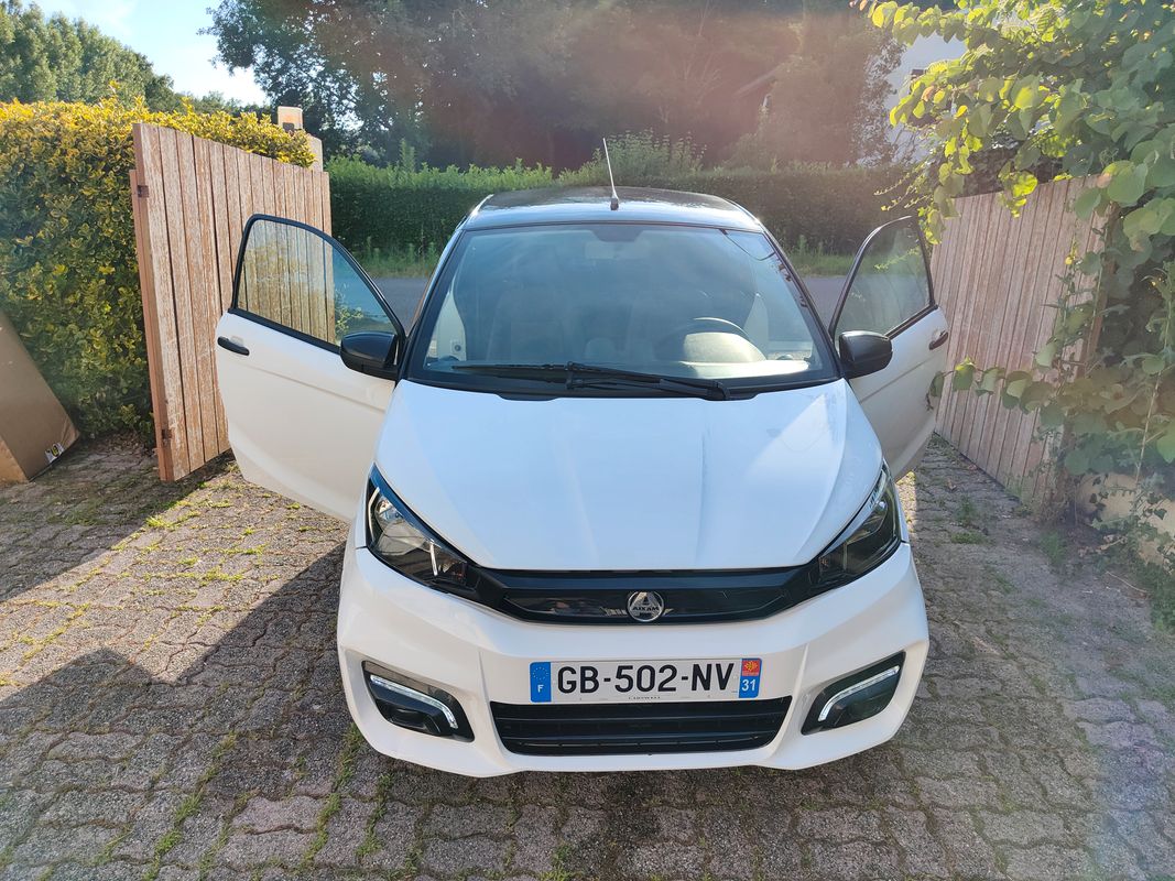 Voiture d'occasion sans permis : Aixam City sport