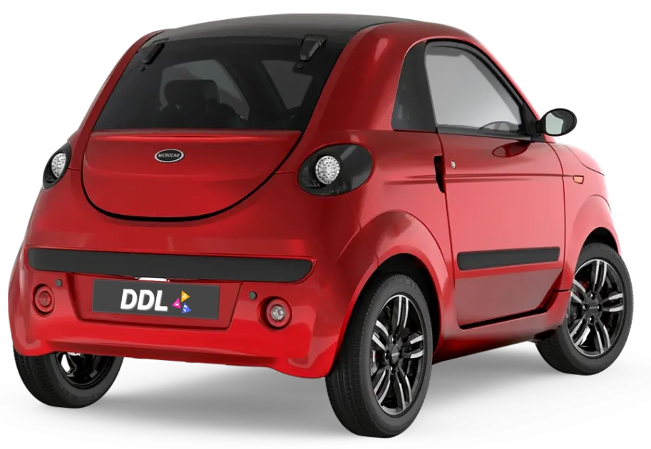 MICROCAR Dué ‘Must’ rouge, location abordable à Toulouse, 150€/semaine ou 530€/mois, idéale pour la ville